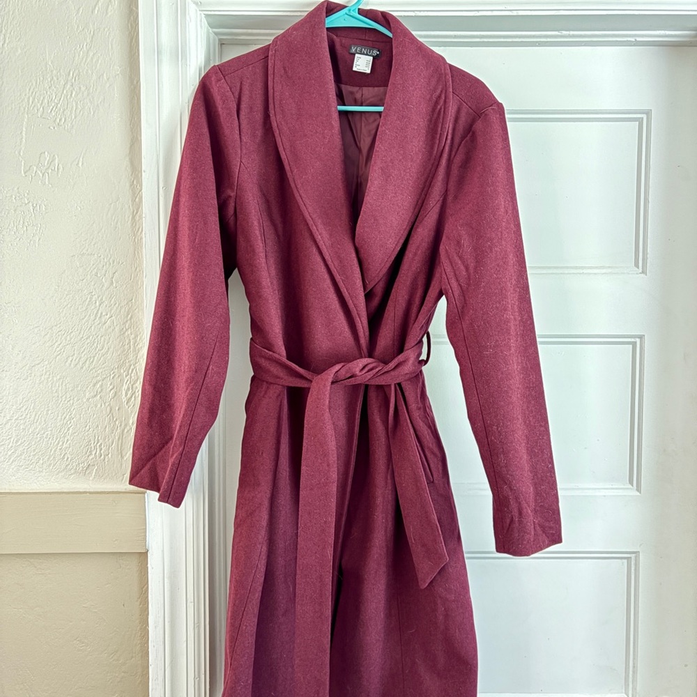 VENUS Deep Red Peacoat